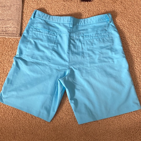 Izod Men's Blue Shorts 36 golf summer vacation casual outdoor - Picture 3 of 4